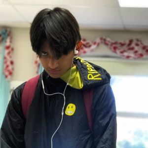 Meet your Posher, Rene